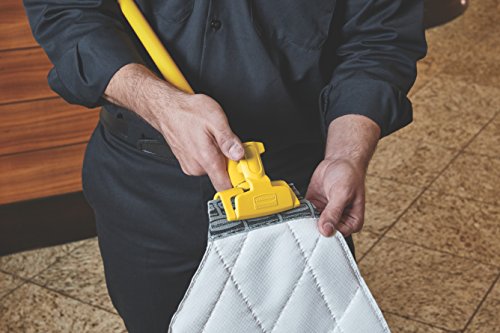 Rubbermaid Extendable Durable and Compact Spill Mop Handle