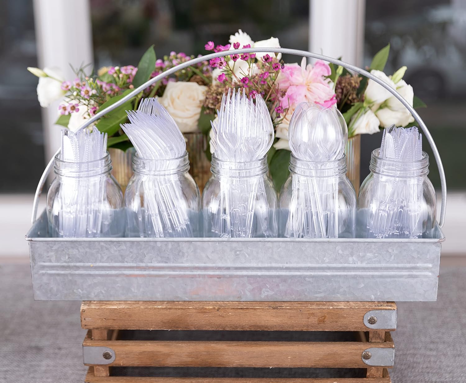 Straightforward Selection 360-Piece Party Cutlery Set for Parties Weddings and More